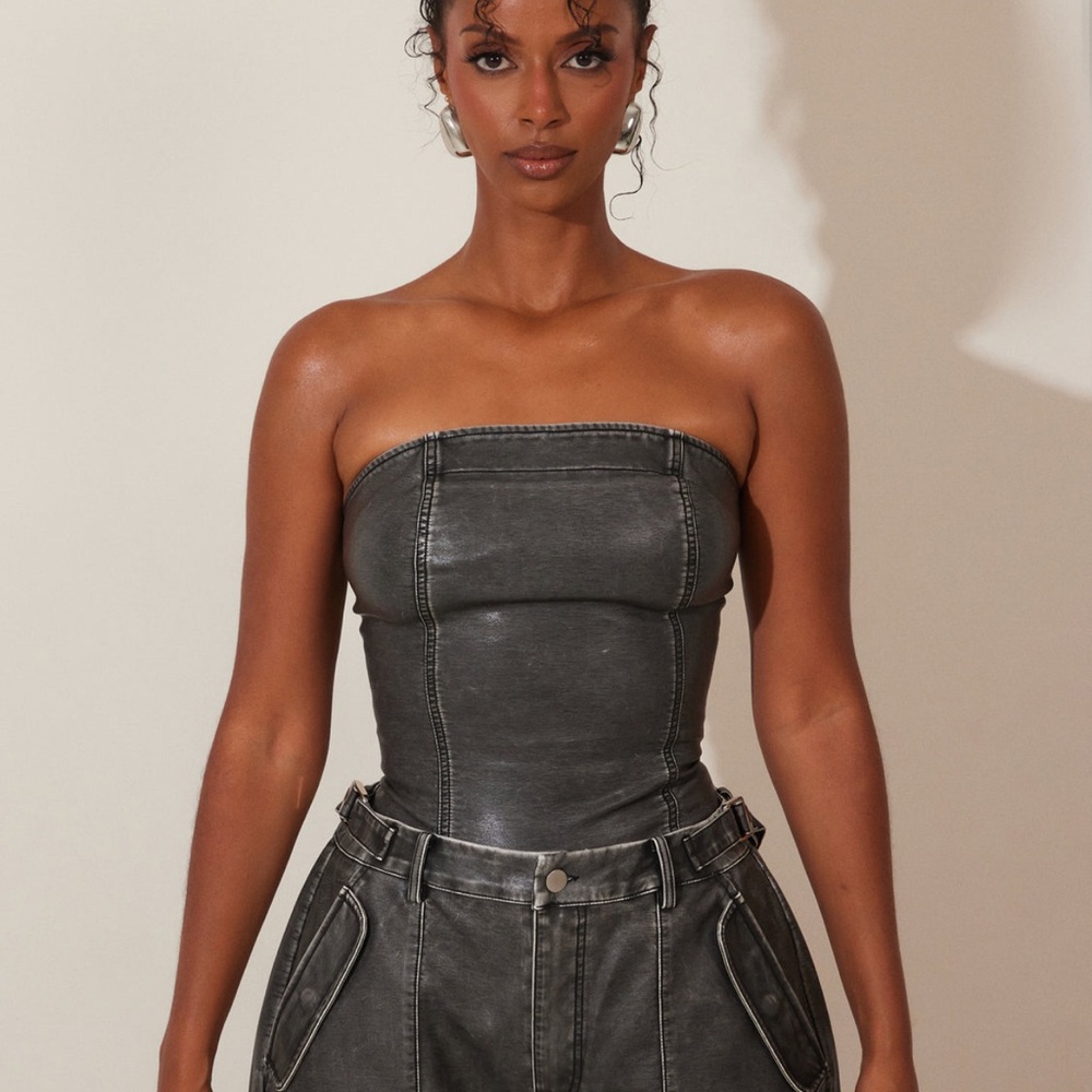 Women's Strapless Black corset top